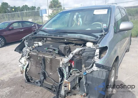 2014 Toyota Sienna Le V6 8 Passenger из США, поврежденный, VIN 5TDKK3DC8ES448581